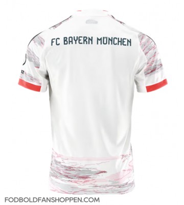 Bayern Munich Udebanetrøje 2025-26 Kortærmet